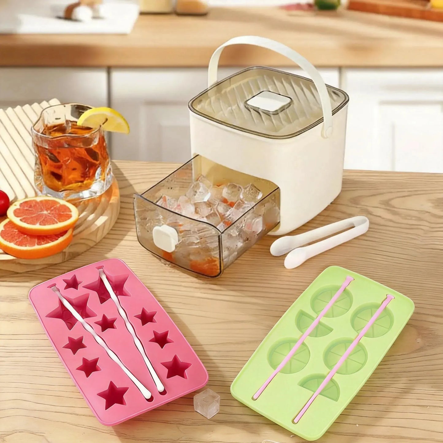 2-in-1 Large Capacity Ice Mold & Storage Bin Set 🧊(More fun and better than it looks on video✨)